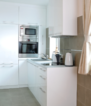 Travaux de rénovation pour cuisine moderne.